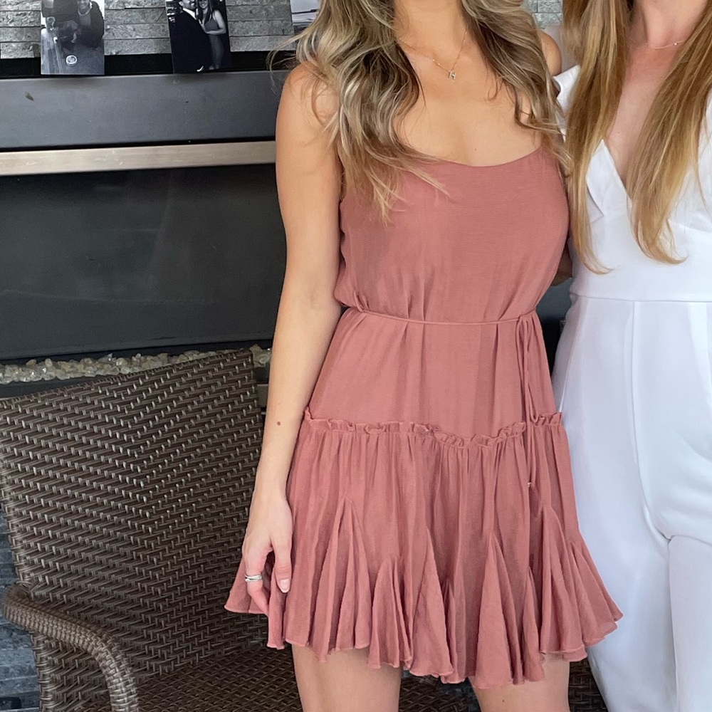Selfie Leslie Mauve/Pink Flowy Mini Dress